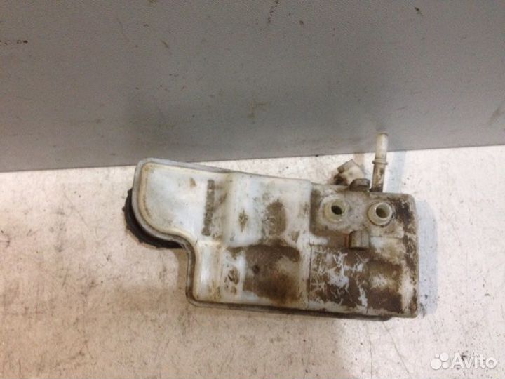 Бачок главного тормозного цилиндра Ford Focus 2