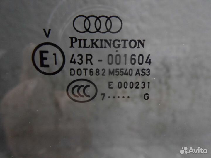 Стекло двери задней правой Audi Q7 4L