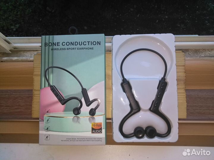 Bluetooth гарнитура с микрофоном