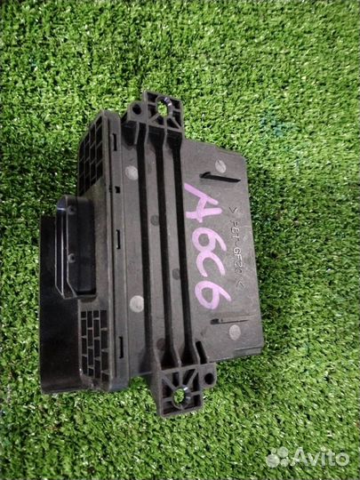 Блок управления бортовой сети Audi A6 C6