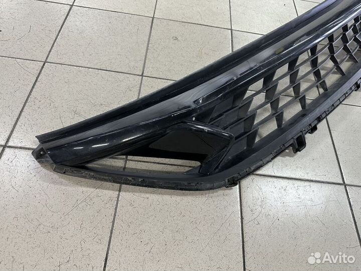 Решетка бампера нижняя Киа Церато Kia Cerato BD