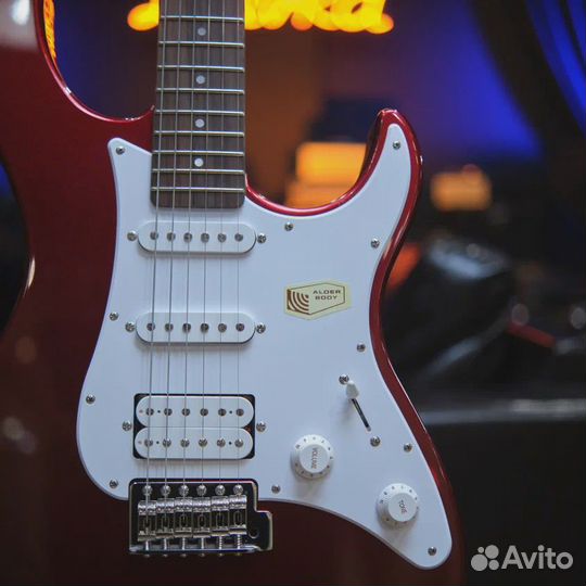 Электрогитара Yamaha Pacifica 112J Red