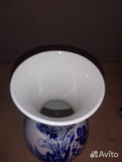 Ваза для цветов гжель