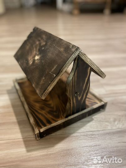 Кормушка для птичек