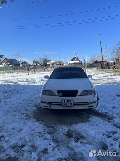 Toyota cresta 100