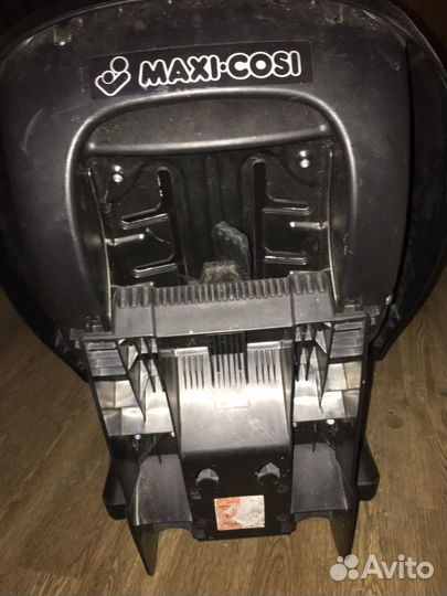 Кресло Maxi-cosi без чехлов