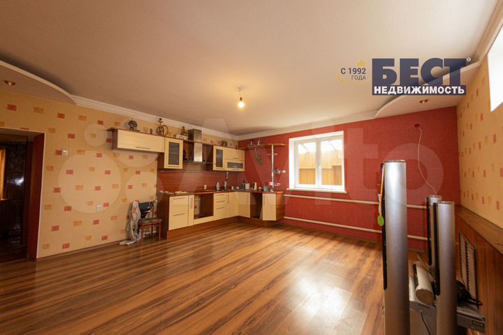 Дом 92,4 м² на участке 1,5 сот.