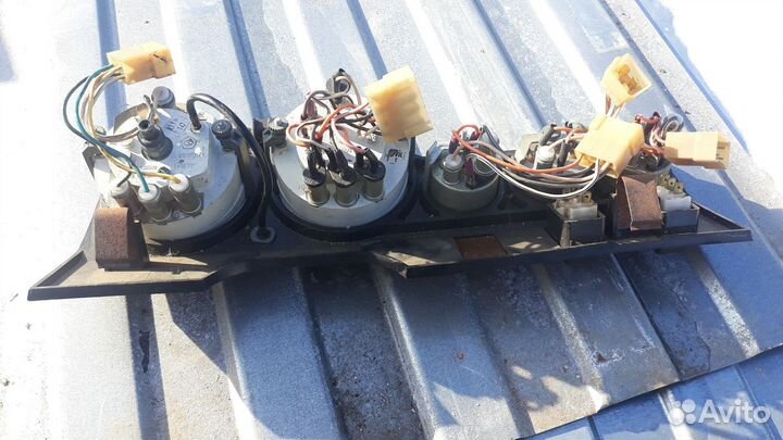 Панель приборов ваз 2106