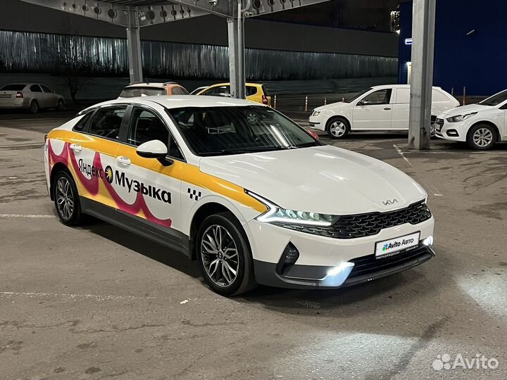 Kia K5 2.0 AT, 2022, 190 000 км