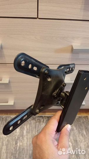 Крепление для телевизора на стену