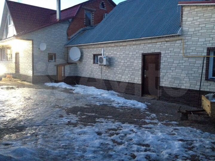 Дом 300 м² на участке 33 сот.