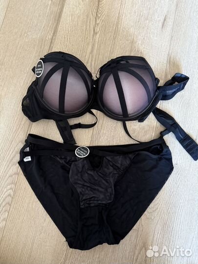 Комплект нижнего белья