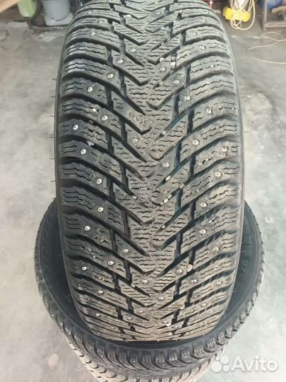Nokian Tyres Hakkapeliitta 8 215/55 R16