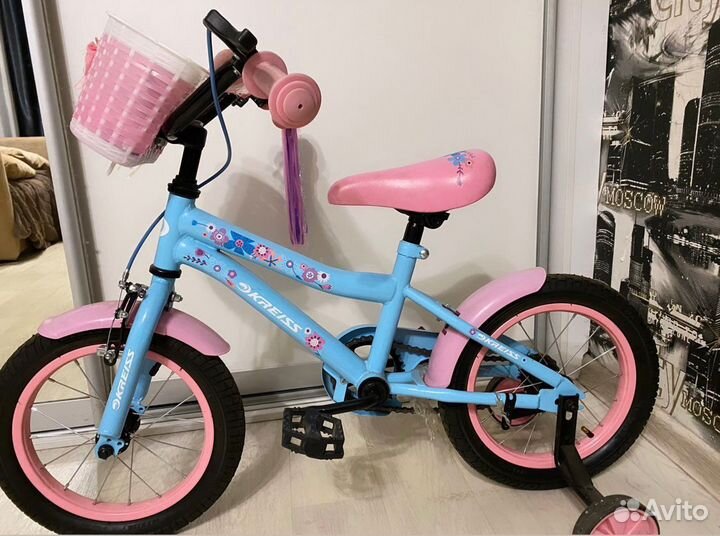 Детский трехколесный велосипед