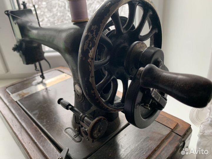 Продаю швейная машинка