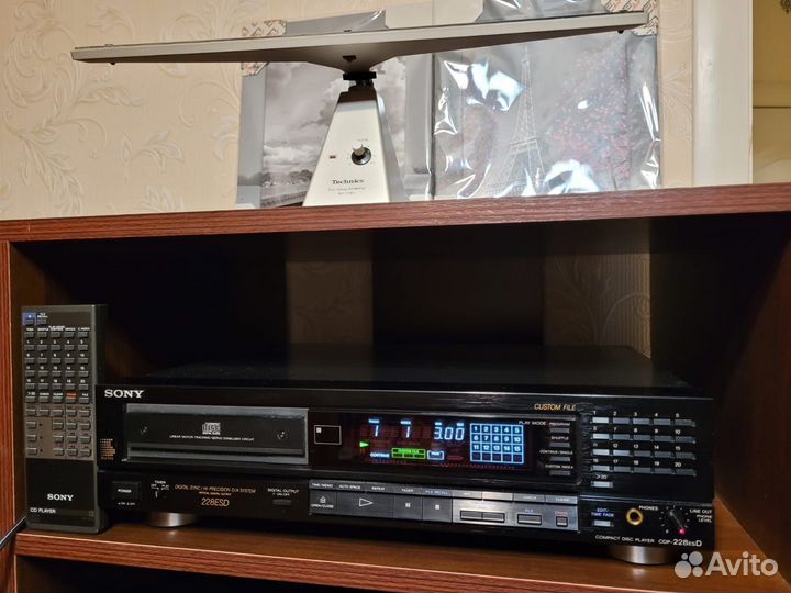 Cd проигрыватель sony 228 ESD(в идеале)