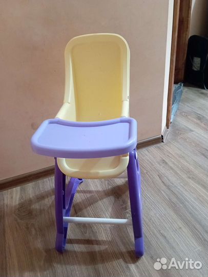 Стульчик для кормления игрушечный