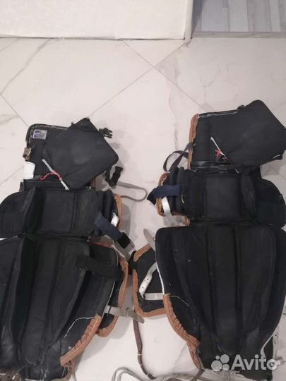 Вратарские щитки reebok