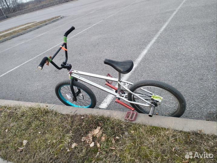 Велосипед трюковой castom BMX/бмх кастом
