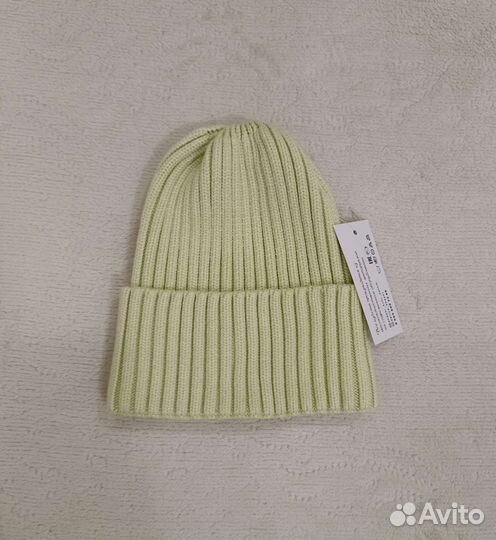 Шапка весенняя женская