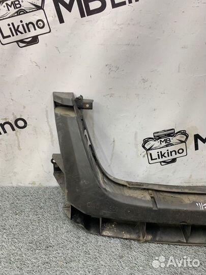 Кронштейн бампера передний Volkswagen Touareg 7L