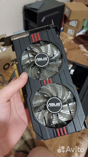 Видеокарта HD7770
