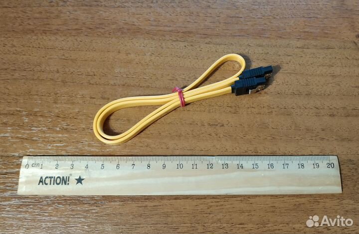 Кабель SATA (50 см)