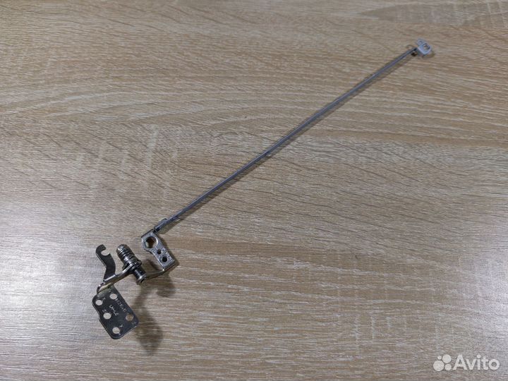 Петля левая Acer Packard Bell