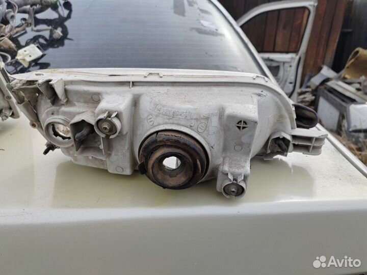 Фары toyota camry sv40