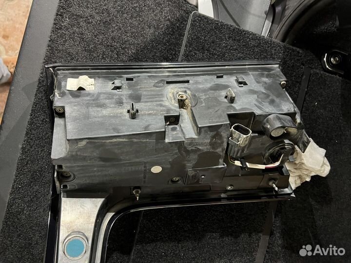 Задний фонарь Land Rover Range Rover L405