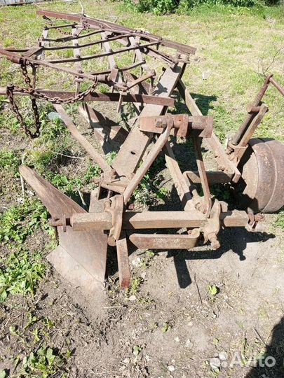 Плуг МТЗ (Беларус) ПЛН-3-35, 1990