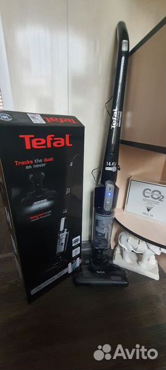 Вертикальный беспроводной пылесос tefal