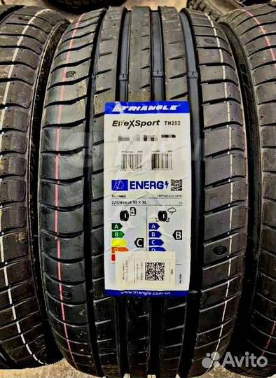 Triangle EffeXSport TH202 215/45 R17 91Y