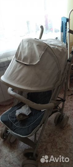 Прогулочная коляска трость