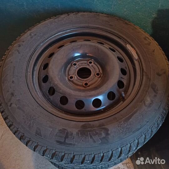 Amtel NordMaster 215/65 R16