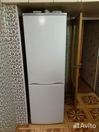 Холодильник Атлант хм-6021