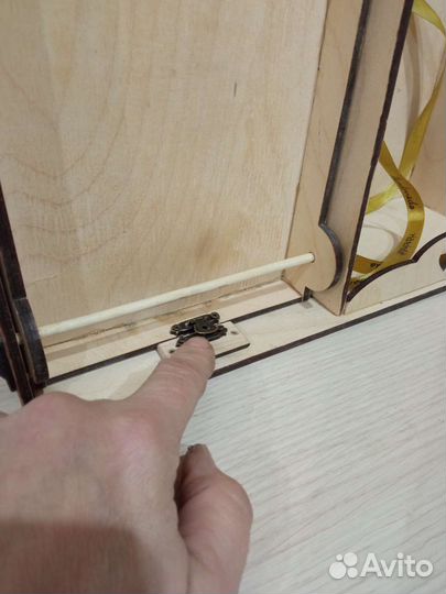 Мебель для кукол.Переносная гардеробная+кроватка