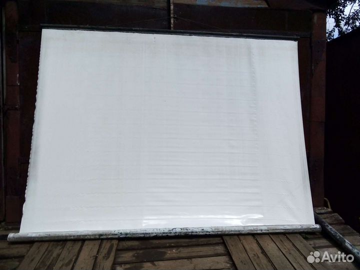 Экран проектора