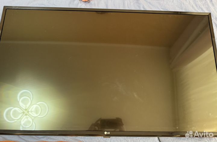 Телевизор LG 43LJ594V