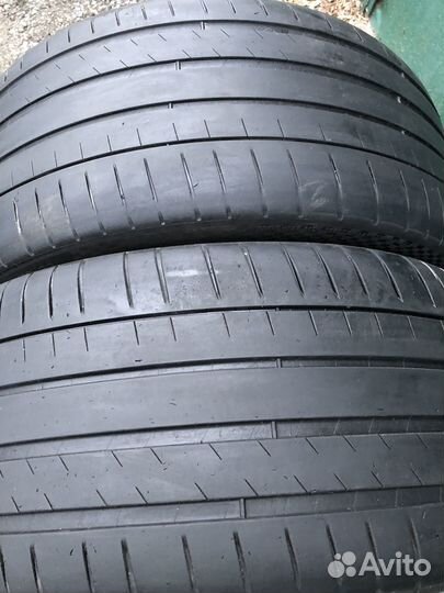 Michelin Pilot Sport 4 S 285/35 R22 106Y