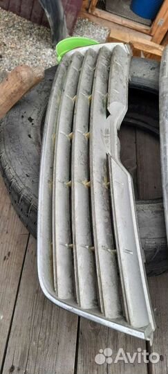 Бампер тойота каролла решетка радиатора филдер