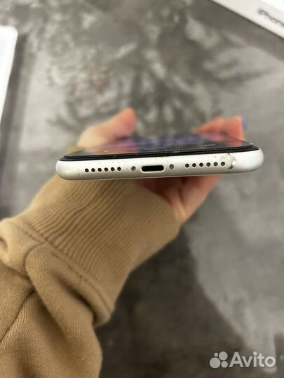 iPhone Xr, 64 ГБ