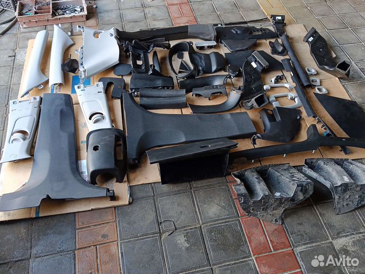 Пластик заглушки накладки салона KIA sportage 4