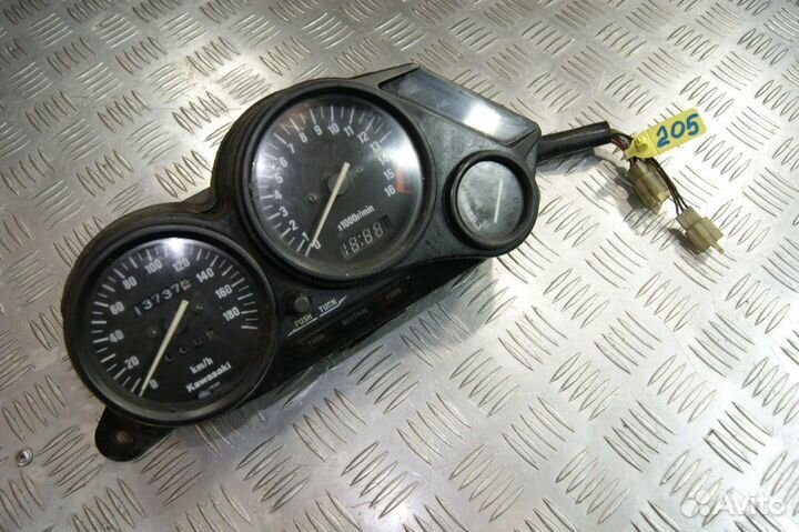 Панель приборов Kawasaki ZZR400-1