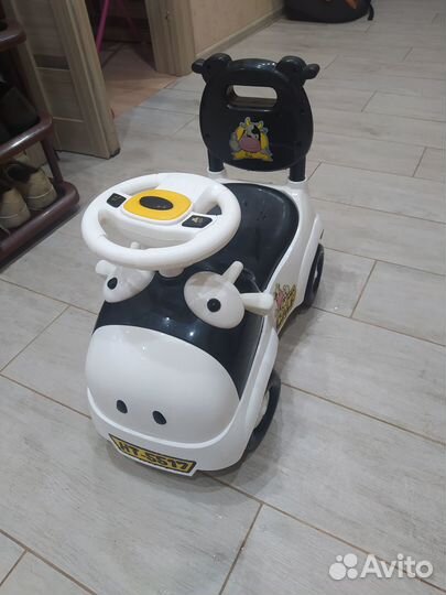 Машинка каталка + сидушка на унитаз