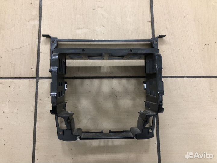 Рамка магнитолы BMW 5 E60 рестайлинг