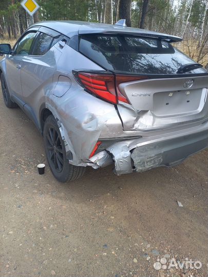 Дверь багажника Тойота CH-R. 2020