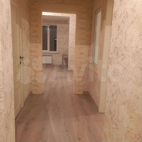 2-к. квартира, 63 м², 9/12 эт.