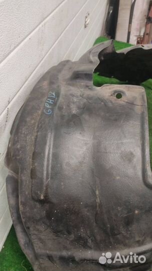 Подкрылок передний правый Lexus RX300 (MCU15) 2002