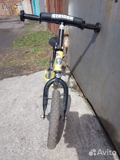 Беговел strider